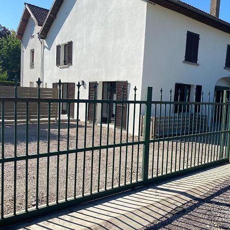 Maison Chaleureuse Au Coeur Du Village Raddon 외부 사진