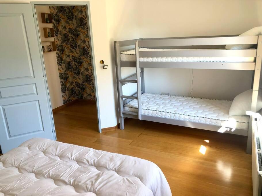 Maison Chaleureuse Au Coeur Du Village Raddon 외부 사진
