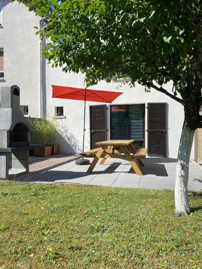 Maison Chaleureuse Au Coeur Du Village Raddon 외부 사진